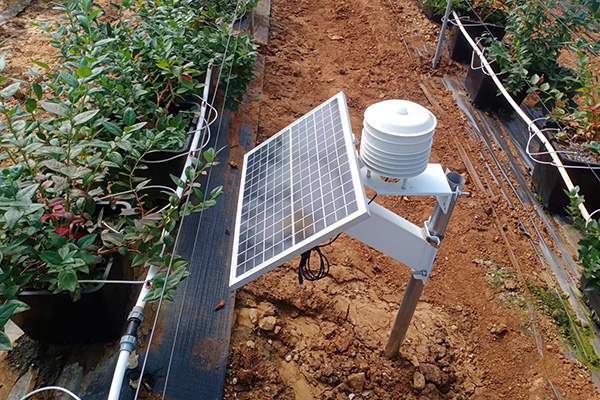 7要素自動氣象站圖3 7要素自動氣象站圖3